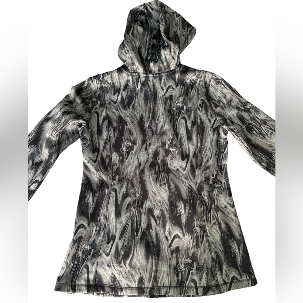Ideology women’s jacket. Black and gray. Medium.